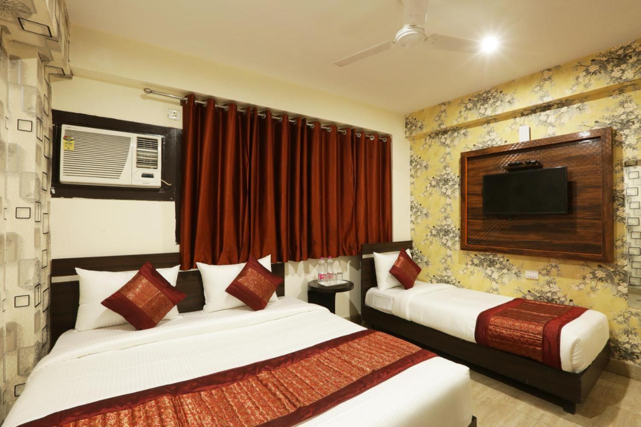 Hotel Ark Suites At Airport Ню Делхи Екстериор снимка